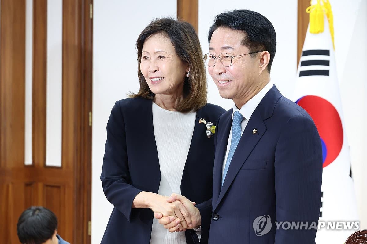 미셸 스틸 주한 美대사 “한미동맹 발전 키는 소통”